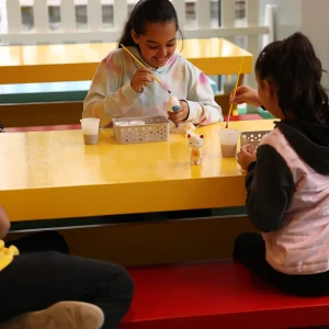 Oficinas de arte com crianças no Art for Pets SP 2025 B