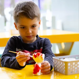 Oficinas de arte com crianças no Art for Pets SP 2025 c